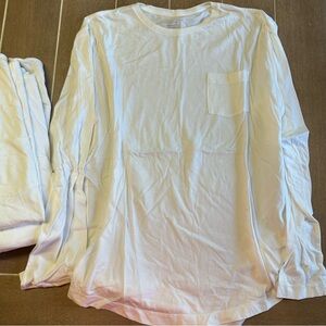Set of 5 American Eagle Outfitters White Long Sleeve Pocket Tee Curved Hem